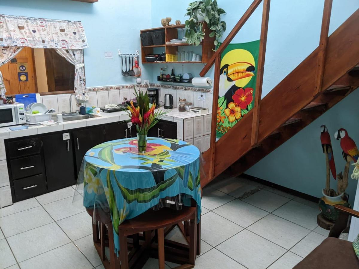 Guesthouse Casa Lapa2 Alajuela Exterior photo